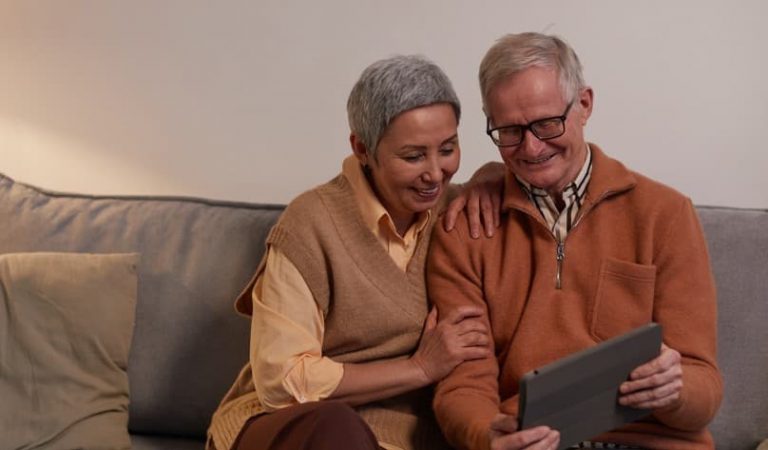 Now Get 8% Rate of Interest in Senior Citizen Savings Scheme